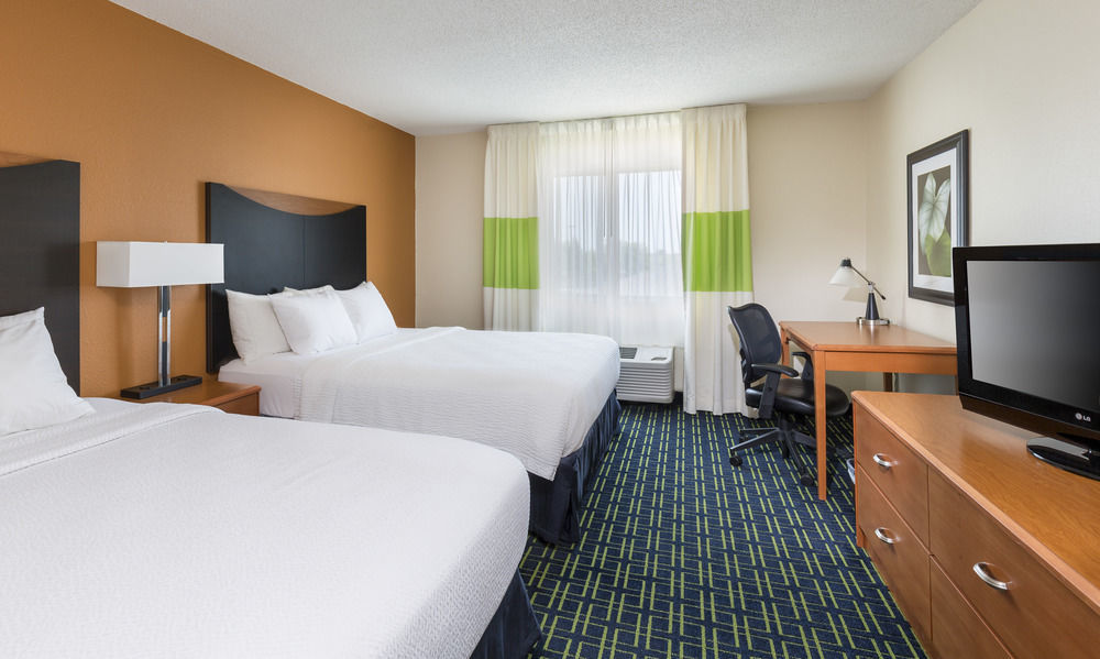 Dubuque Inn & Suites Luaran gambar
