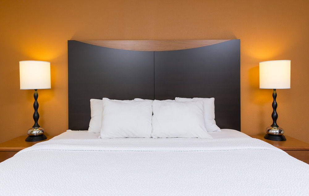 Dubuque Inn & Suites Luaran gambar